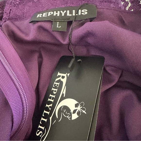 Purple Lace Formal Maxi Dress – Rephyllis Size Large NWT - Picture 11 of 11